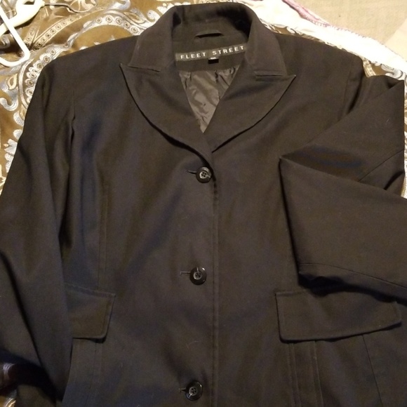 Lightweight short trenchcoat - Picture 1 of 6